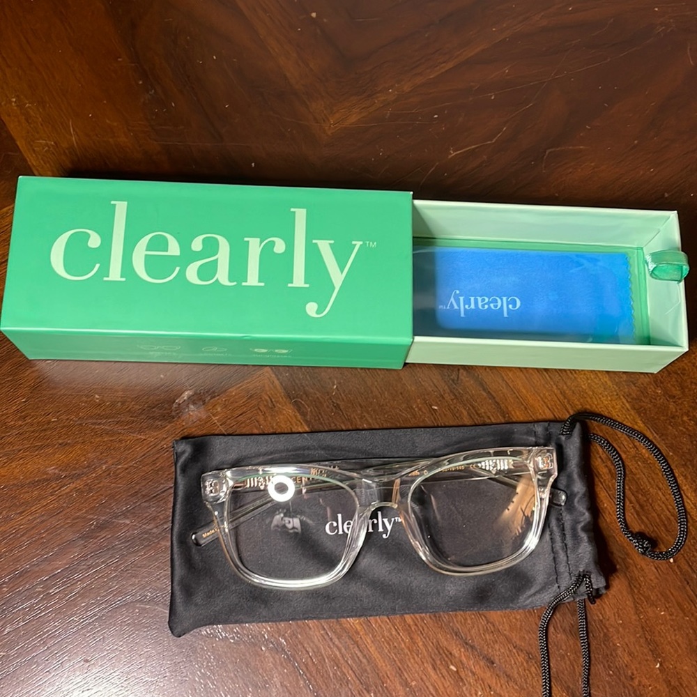 Glasses - Brand: Clearly, NEW NEVER WORN